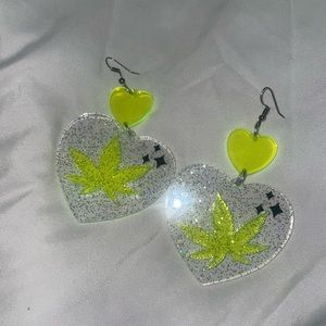 Rave weed earrings. Not very used